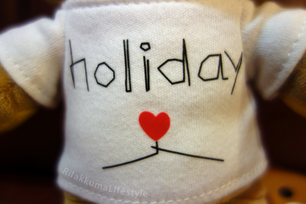 Holiday x Rilakkuma - shirt close-up