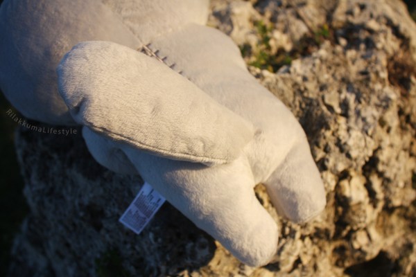 Rilakkuma Lifestyle - Rilakkuma plush - Sea otter series - stuffed animal - cute - kawaii - だららっこ - リラックマ あつめてぬいぐるみ - tail and back detail